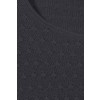 Modischer Pullover mit Struktur-Punkten /