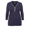 Elegantes V-Shirt mit Strass-Besatz /