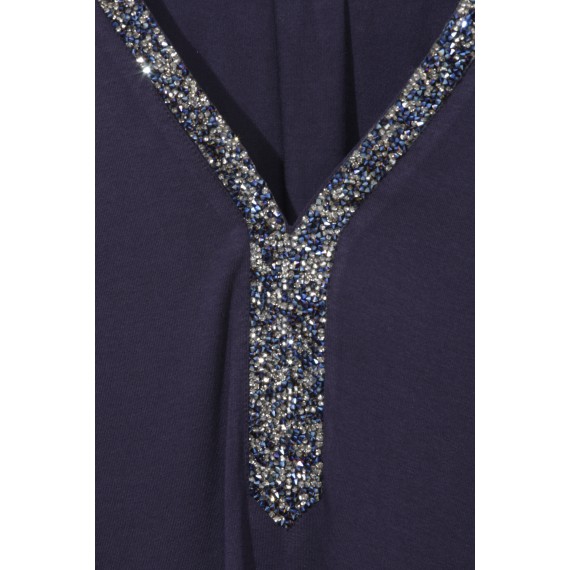 Elegantes V-Shirt mit Strass-Besatz /