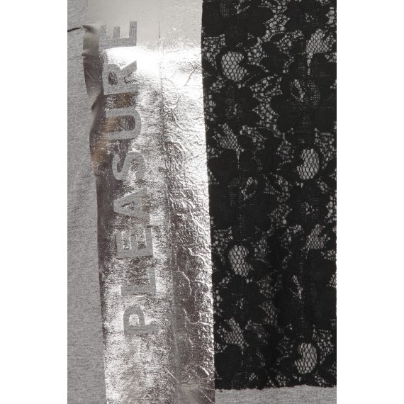 Modisches Shirt mit Grafik-Motiv /