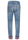 Moderne Jeans mit Stickereien /