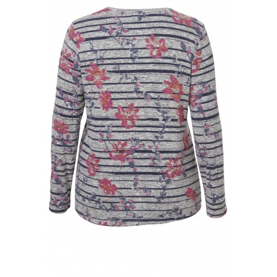 Flauschiger Pullover mit Mustermix /