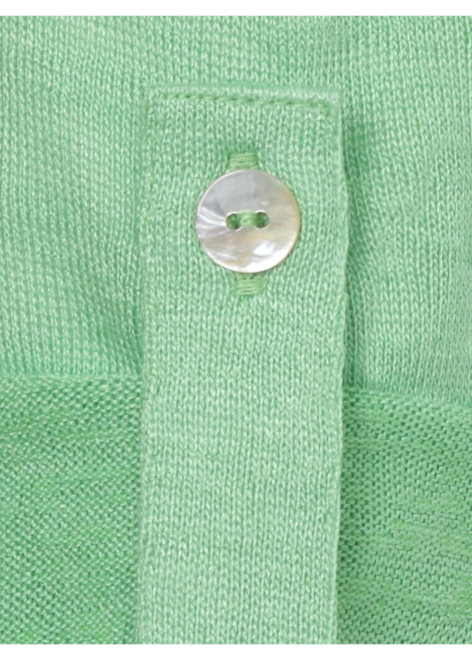 Luftige Strickjacke in Trendfarben /