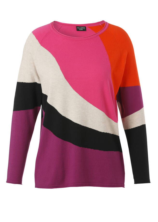 Feinstrick-Pullover in Trendfarben der Saison / 