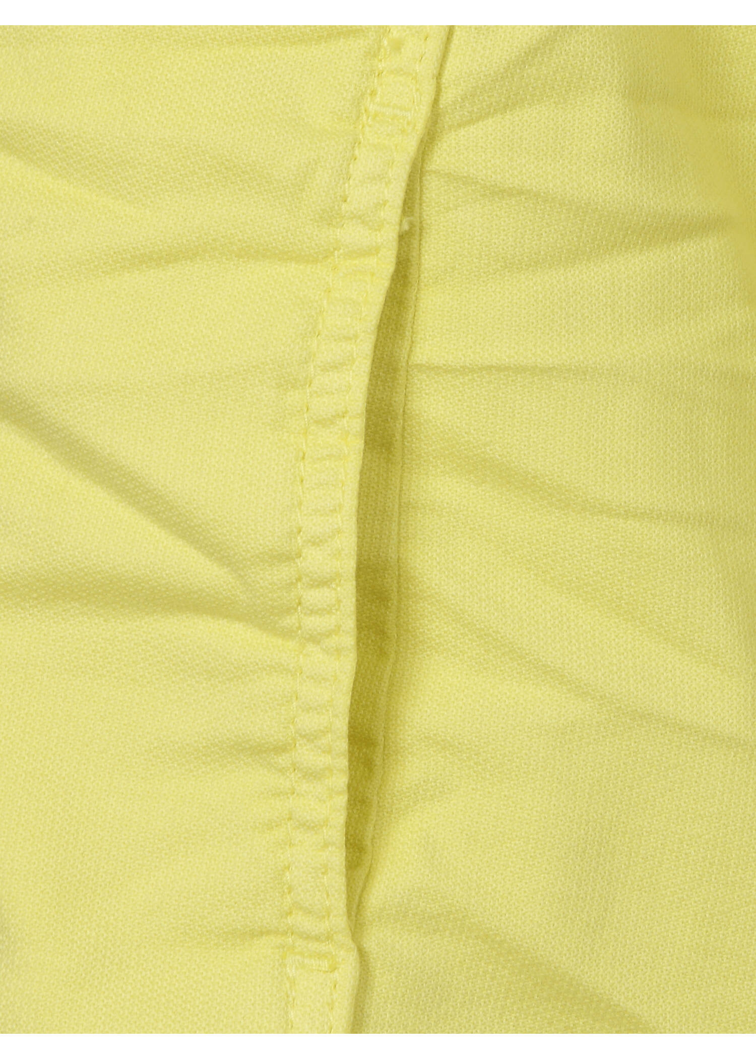 Farbige Jeansjacke mit modischem Crash-Effekt / 