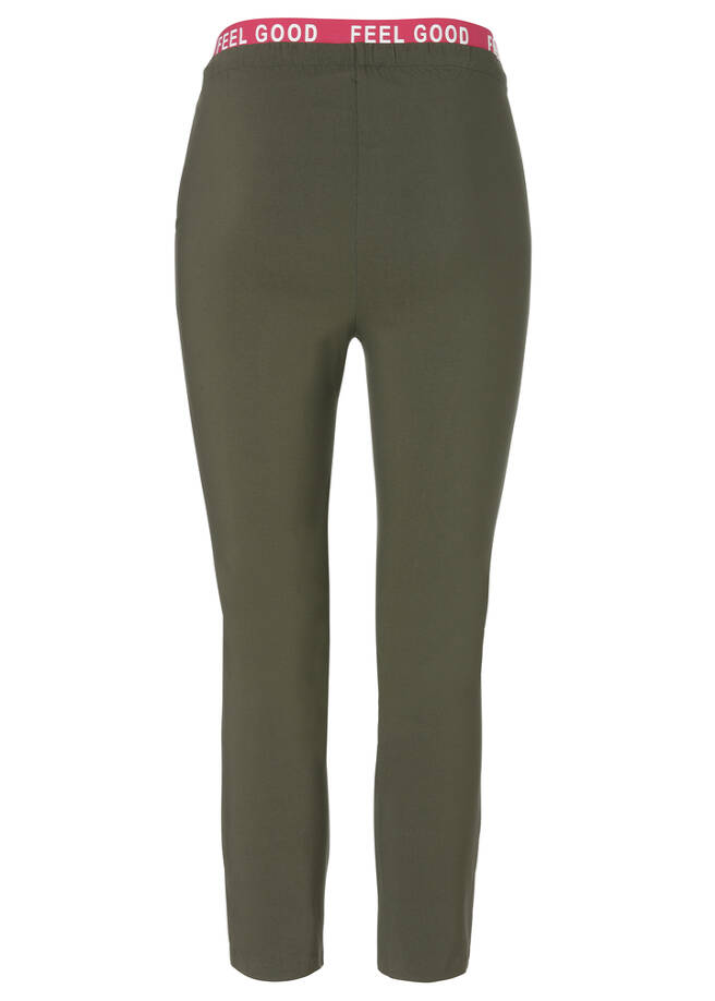 7/8 Modern Jogg-Pants mit schmalen Beinen / 