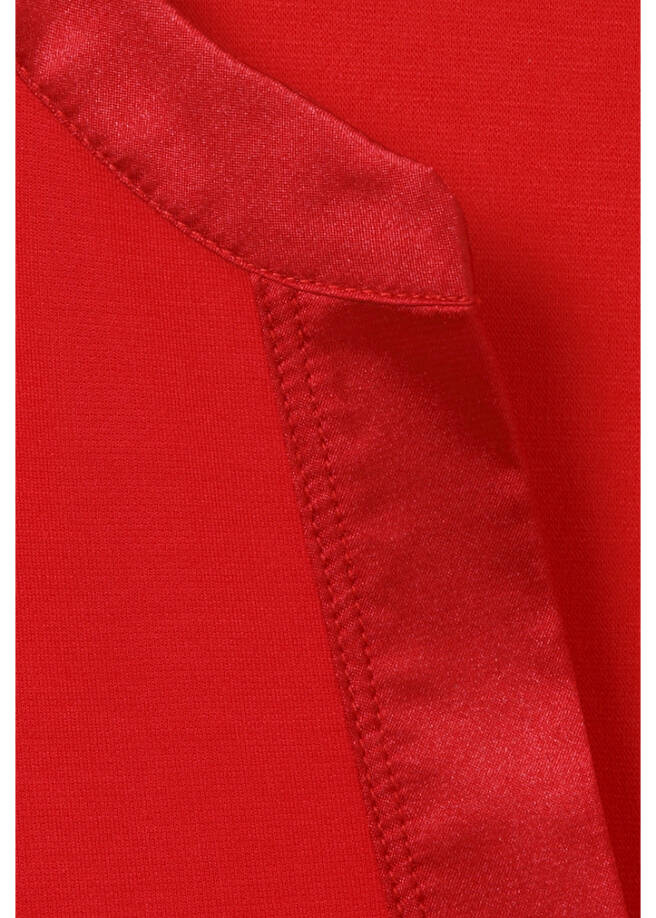 Langarm-Jersey-Shirt mit Satin-Ausschnitt /