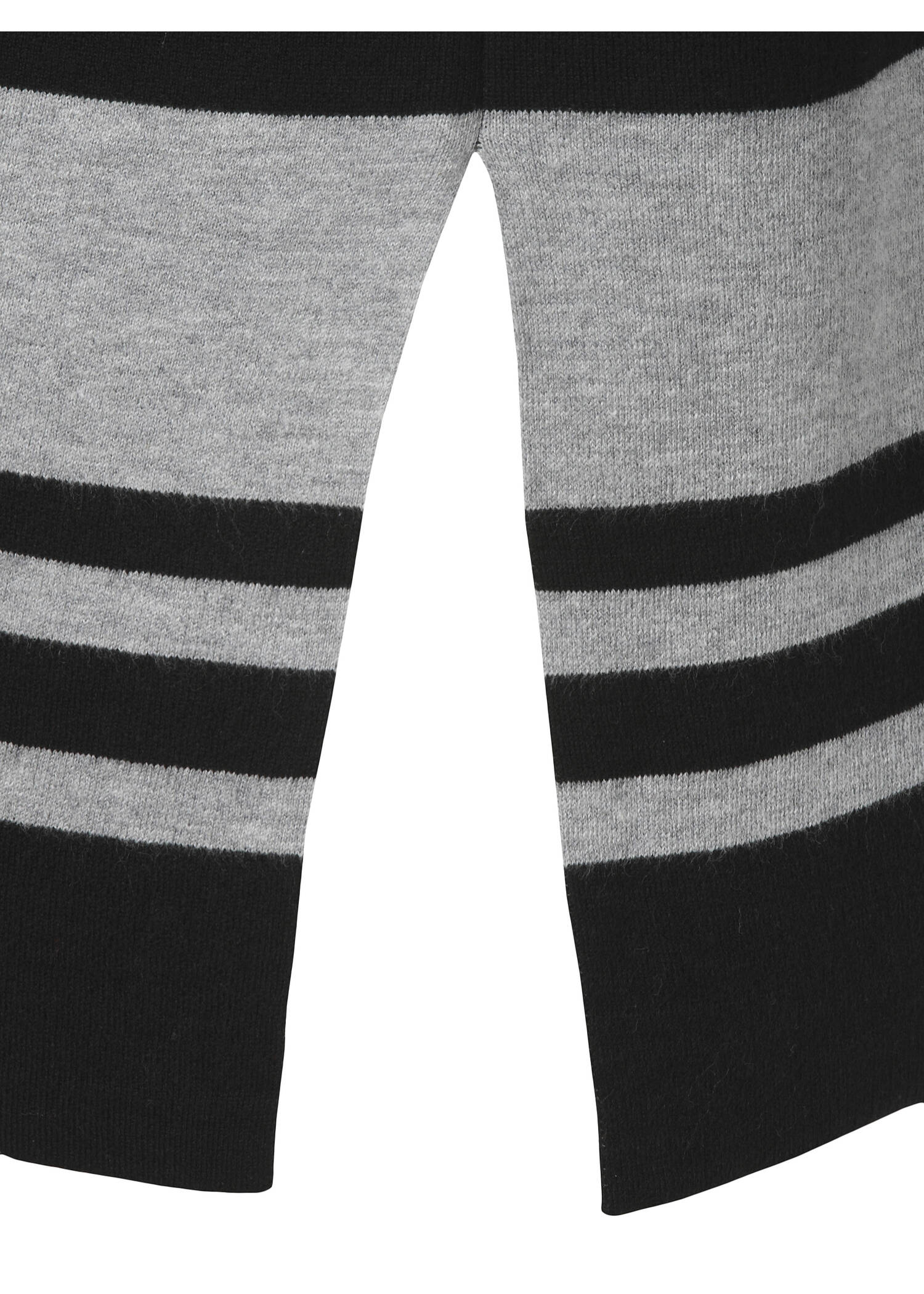 Weicher Feinstrick-Pullover Bicolor mit Kelchkragen / 