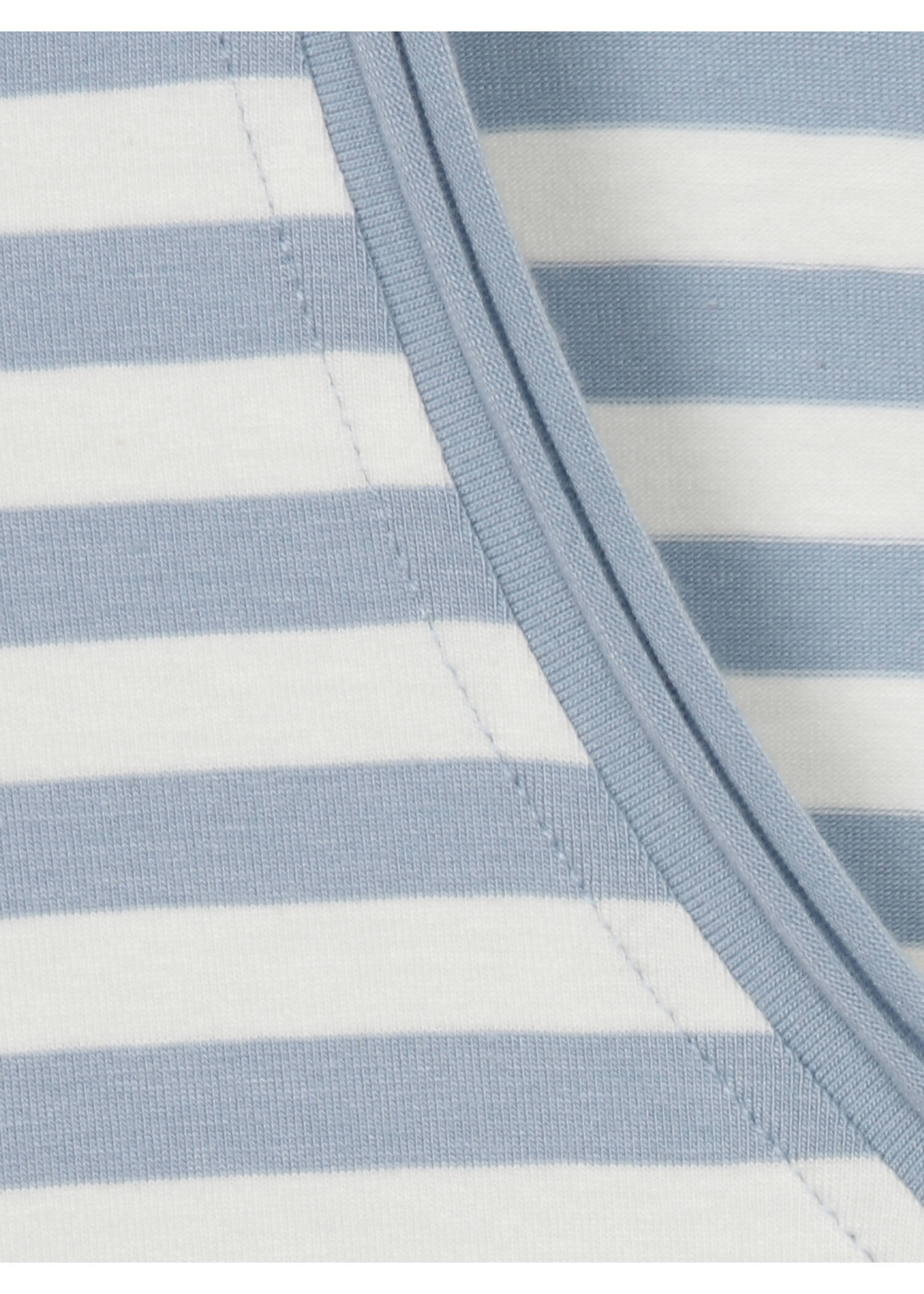 Softes Ringel-T-Shirt mit V-Ausschnitt / 