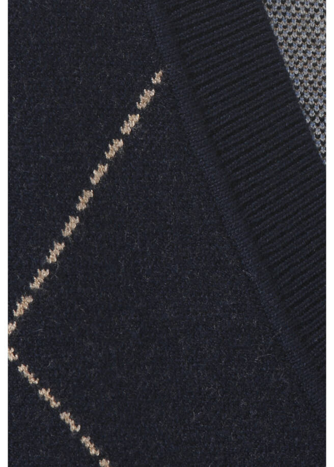 Trendy Pullunder mit V-Ausschnitt /