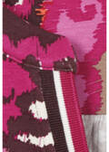 Extrovertiertes Langarmshirt mit abstraktem Paisley-Muster / 