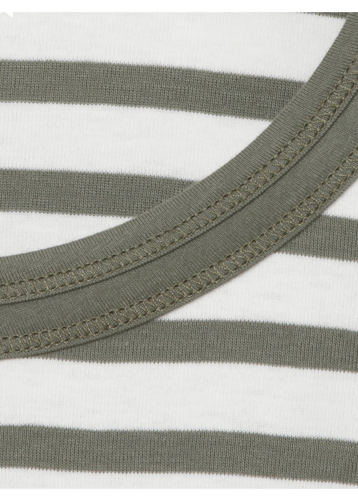 Zeitloses Langarmshirt mit gestreiftem Allover-Muster /