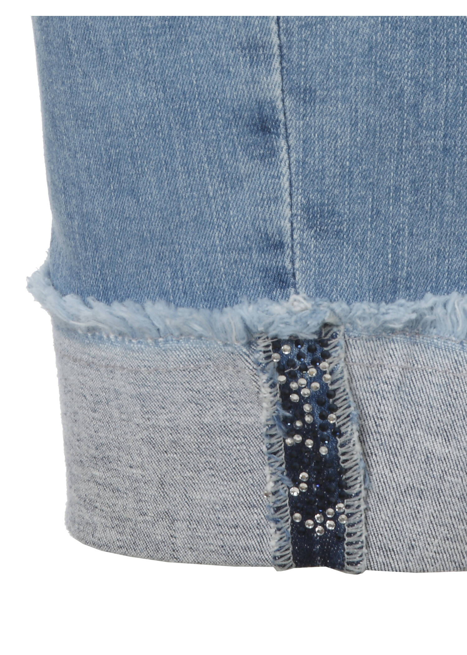 Modische Schlupfjeans in unifarbenem Design /