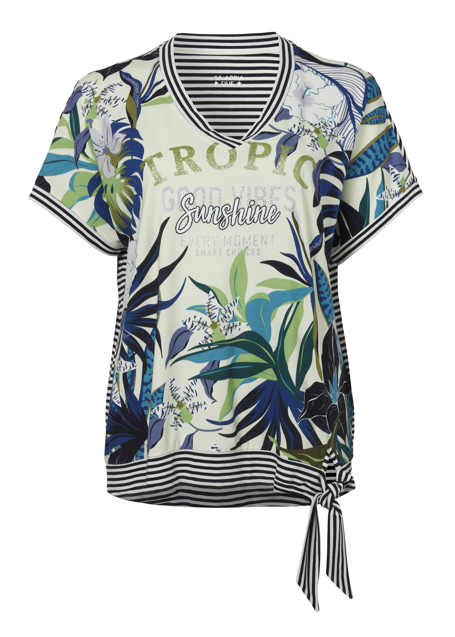 Sommerliches T-Shirt mit Glitzersteinen / 