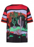 Extravagantes T-Shirt mit buntem Motiv /