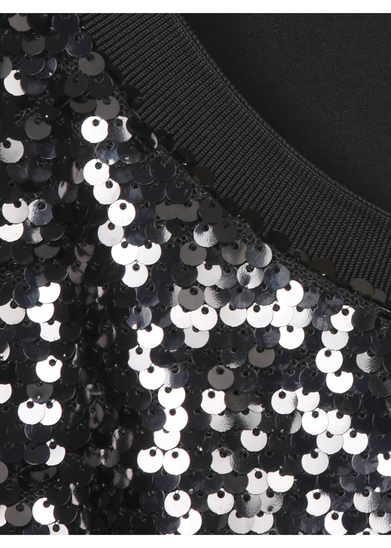 Feines Shirt mit Pailletten Front /