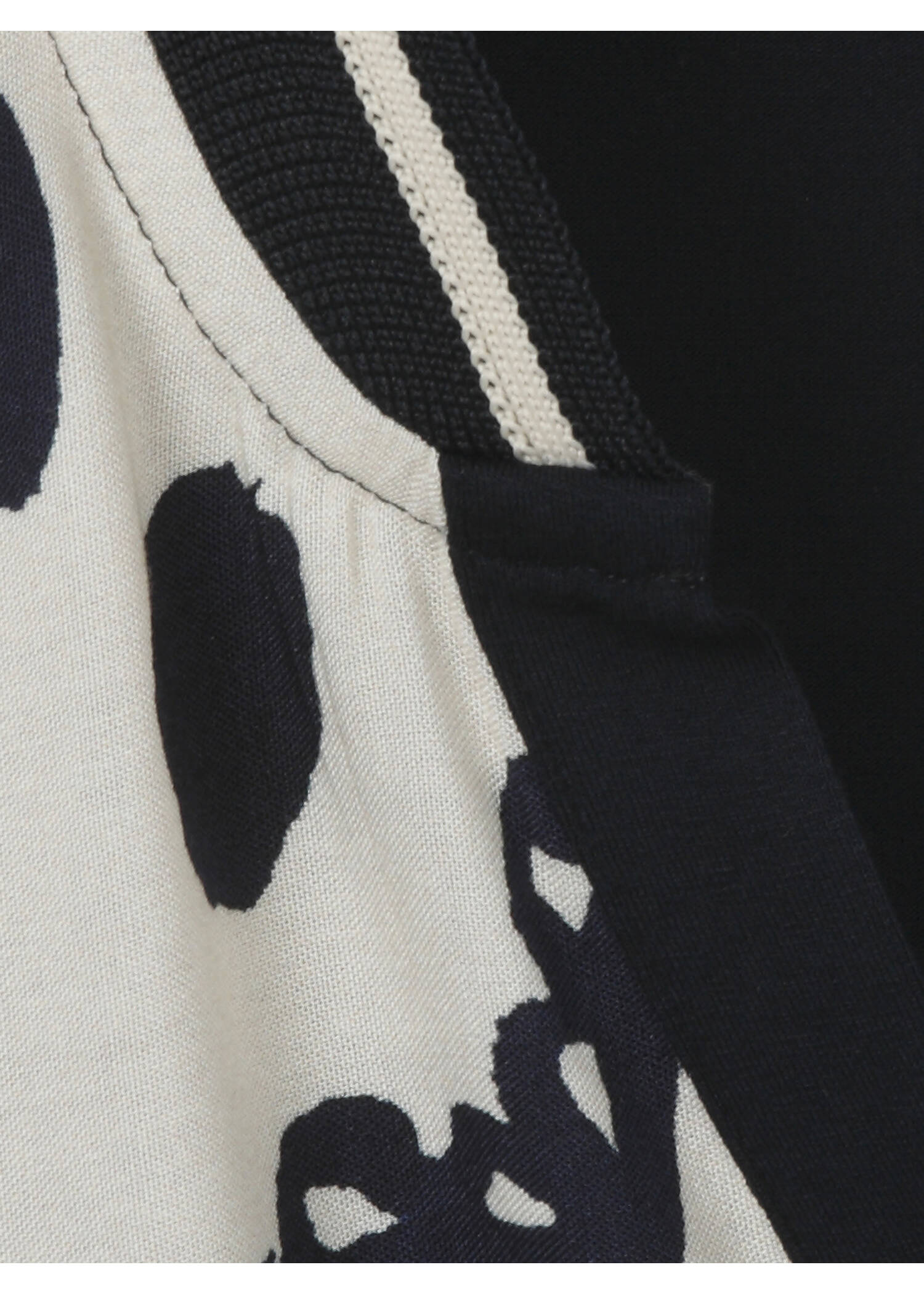 Print Blusenshirt mit einfarbigem Jerseyrücken /