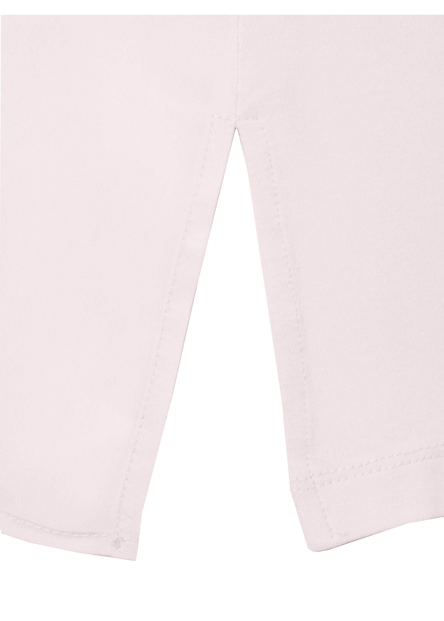 Leicht ausgestelltes Halbarm-Blusenshirt / 