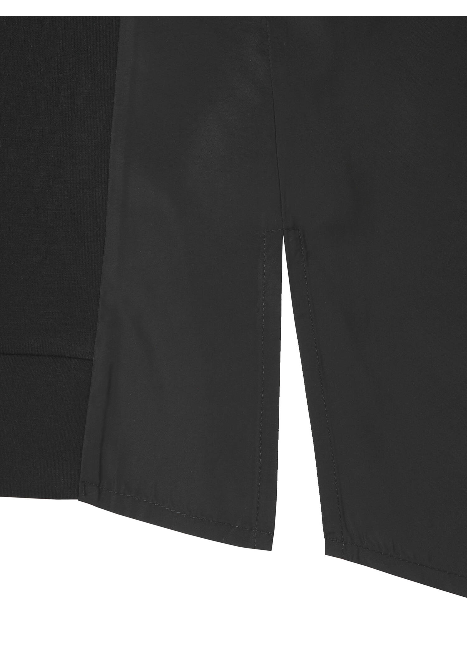 Unikat Sweatshirt mit außergewöhlichem Rückteil /