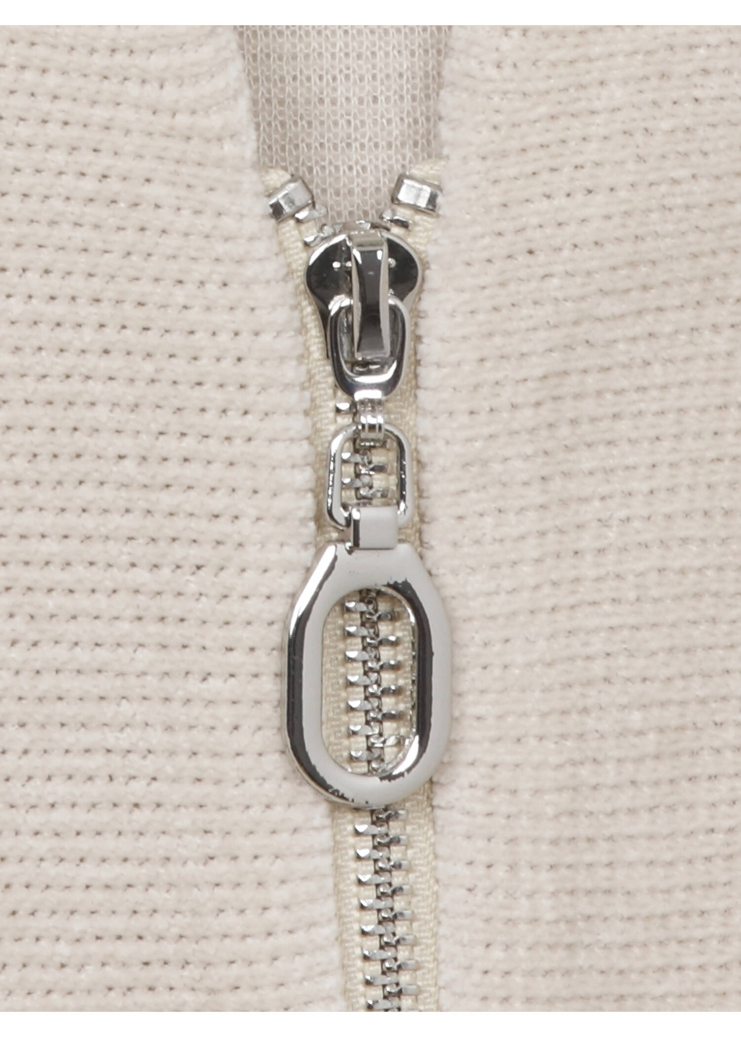 Samtiges Sweatshirt mit V-Ausschnitt und Zipper / 