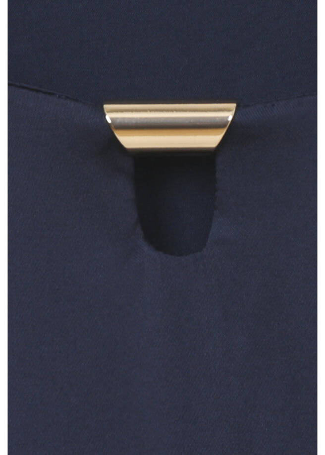 Edle Satin Halbarm-Bluse matt glänzend /