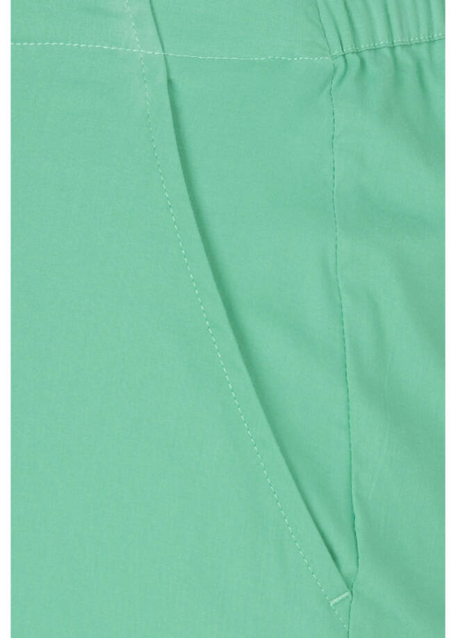 Sommerhose mit geradem Bein / 